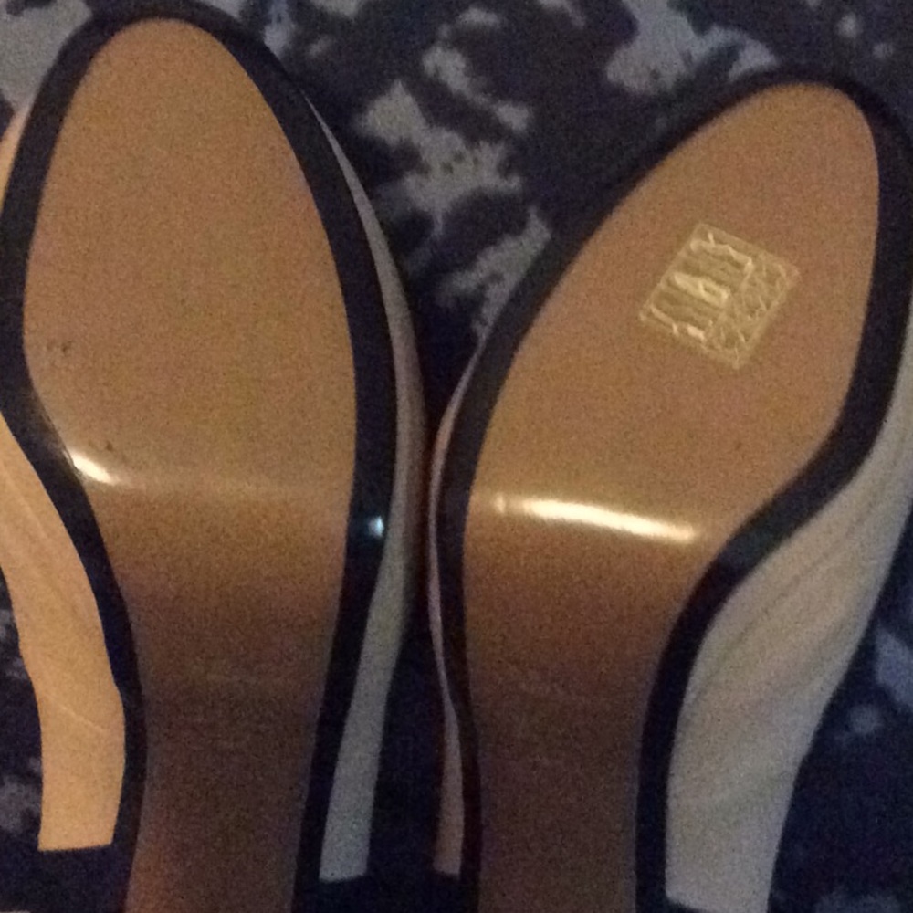 Fendi Pumps - Picture 6 of 6